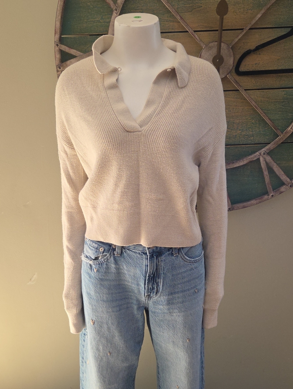 lululemon athletica Cropped Collared Merino Blend V-Neck Sweater - Cream
